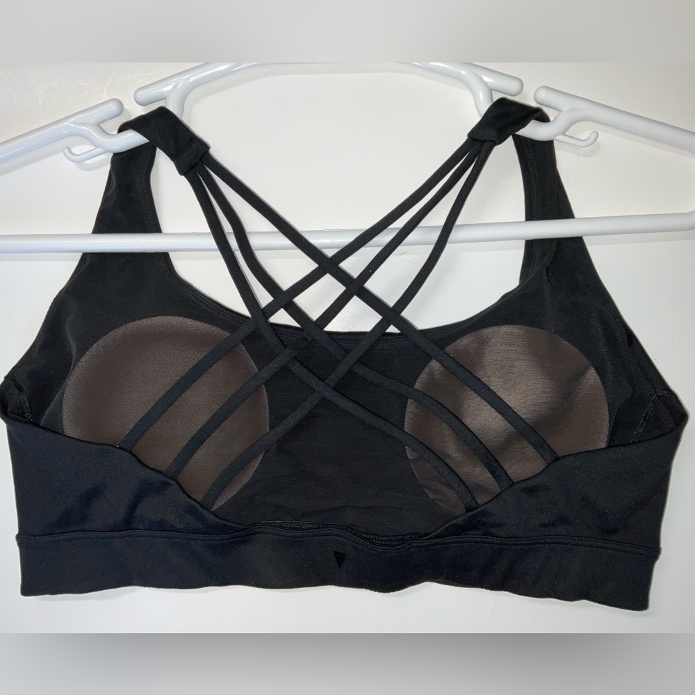 NWOT Women’s Victoria’s Secret Flow On Point Strappy Back Sports Bra Black XL - Picture 4 of 6